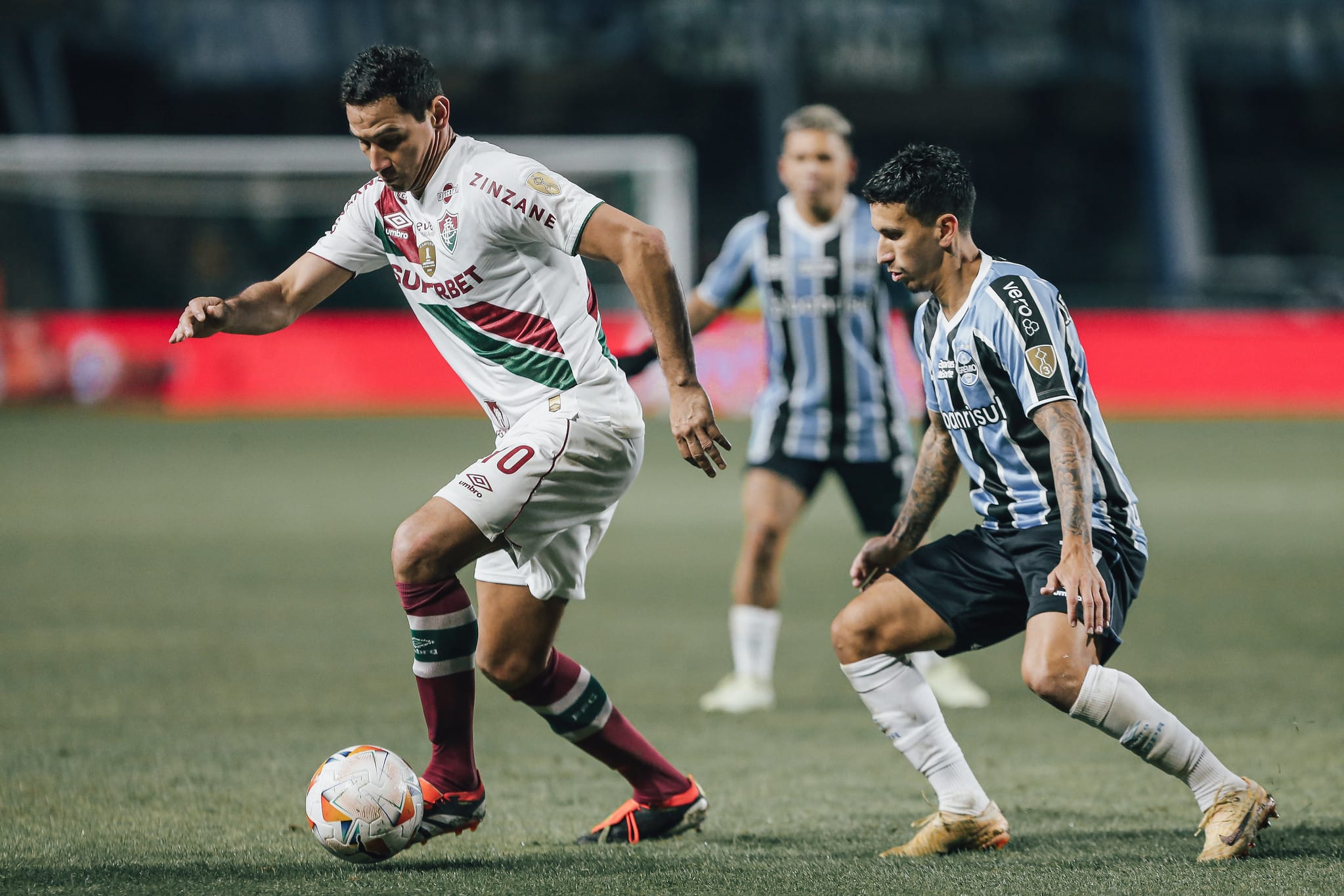 Ganso teve grande atua&ccedil;&atilde;o na derrota do Fluminense na Libertadores - Foto: Icon sport