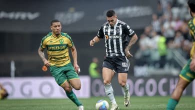Paulinho detona gramado da Arena MRV: &lsquo;Qualquer outro est&aacute;dio de BH vai nos ajudar mais&rsquo;
