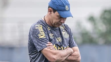 Sequ&ecirc;ncia de Carille no Santos pode depender de tr&ecirc;s Meninos da Vila