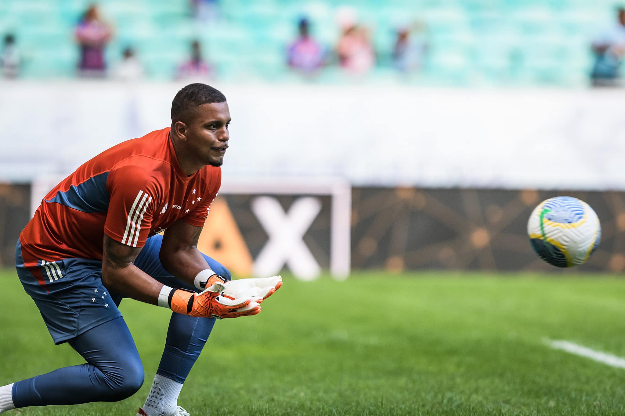Anderson em aquecimento antes de partida do Cruzeiro