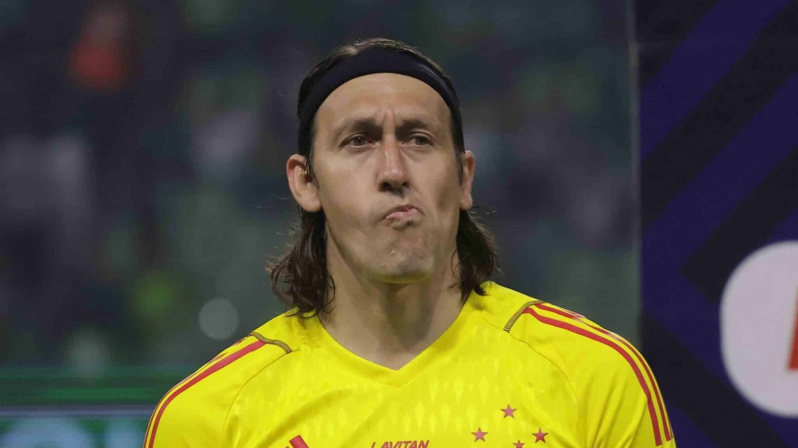 &lsquo;Carrasco&rsquo; C&aacute;ssio, hoje no Cruzeiro, assusta os torcedores do Boca? Argentinos respondem