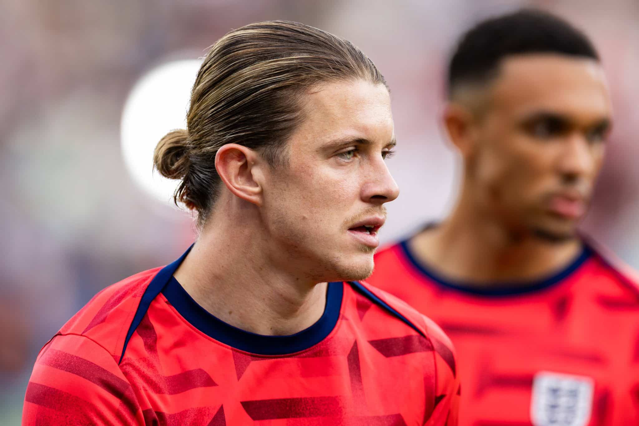 Jornal d&aacute; a receita para Chelsea arrecadar mais de R$ 1,5 bilh&atilde;o em vendas