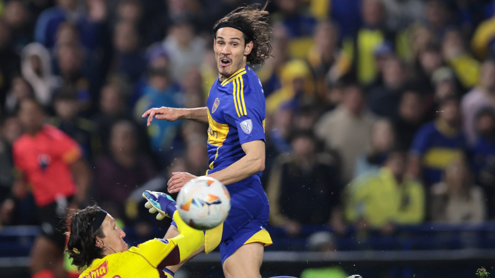 Dificuldades antigas impediram o Cruzeiro de jogar bem contra o Boca, que leva vantagem para BH