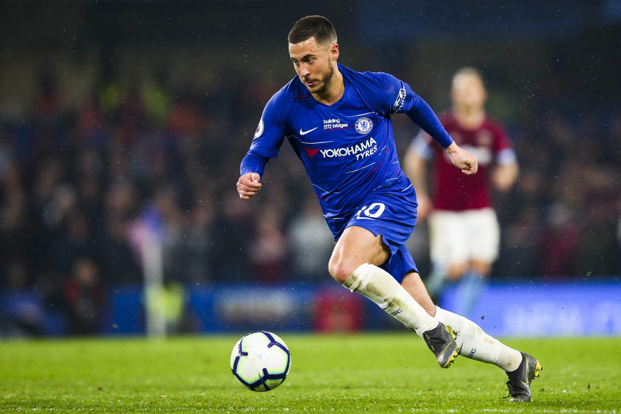 Foto: (IconSport) - Eden Hazard pelo Chelsea