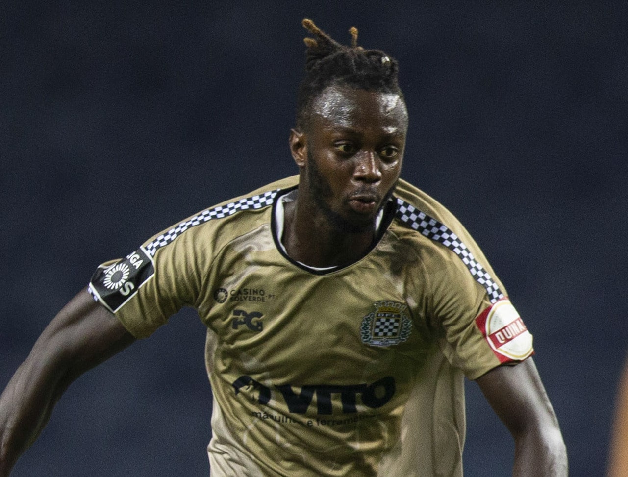 Santos: Gambiano resolve imbr&oacute;glio e an&uacute;ncio se aproxima. Quando ser&aacute; a estreia?