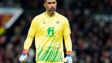 Bravo anuncia aposentadoria sustentando recorde impressionante na La Liga