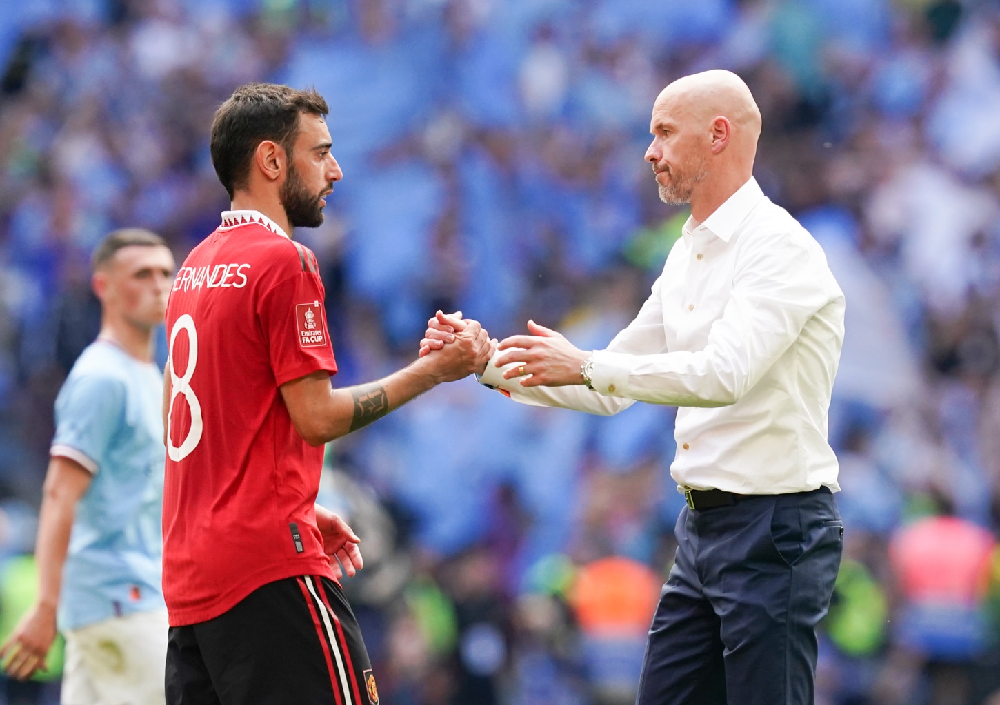 Entenda por que ten Hag quer usar Bruno Fernandes como atacante no Manchester United