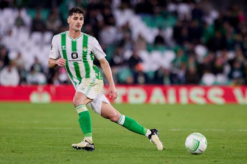 Clube inglês fecha negócio por Johnny e Internacional pode lucrar