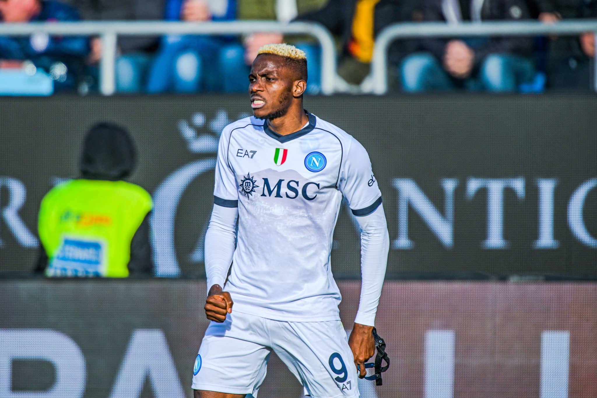 Agente de Osimhen quer mant&ecirc;-lo na Europa; ida &agrave; Ar&aacute;bia Saudita parece mais distante. Foto: Icon Sport