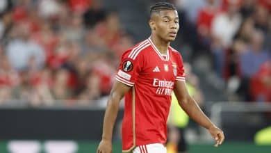 Interesse do Napoli por David Neres por enquanto s&oacute; rendeu ao brasileiro dor de cabe&ccedil;a