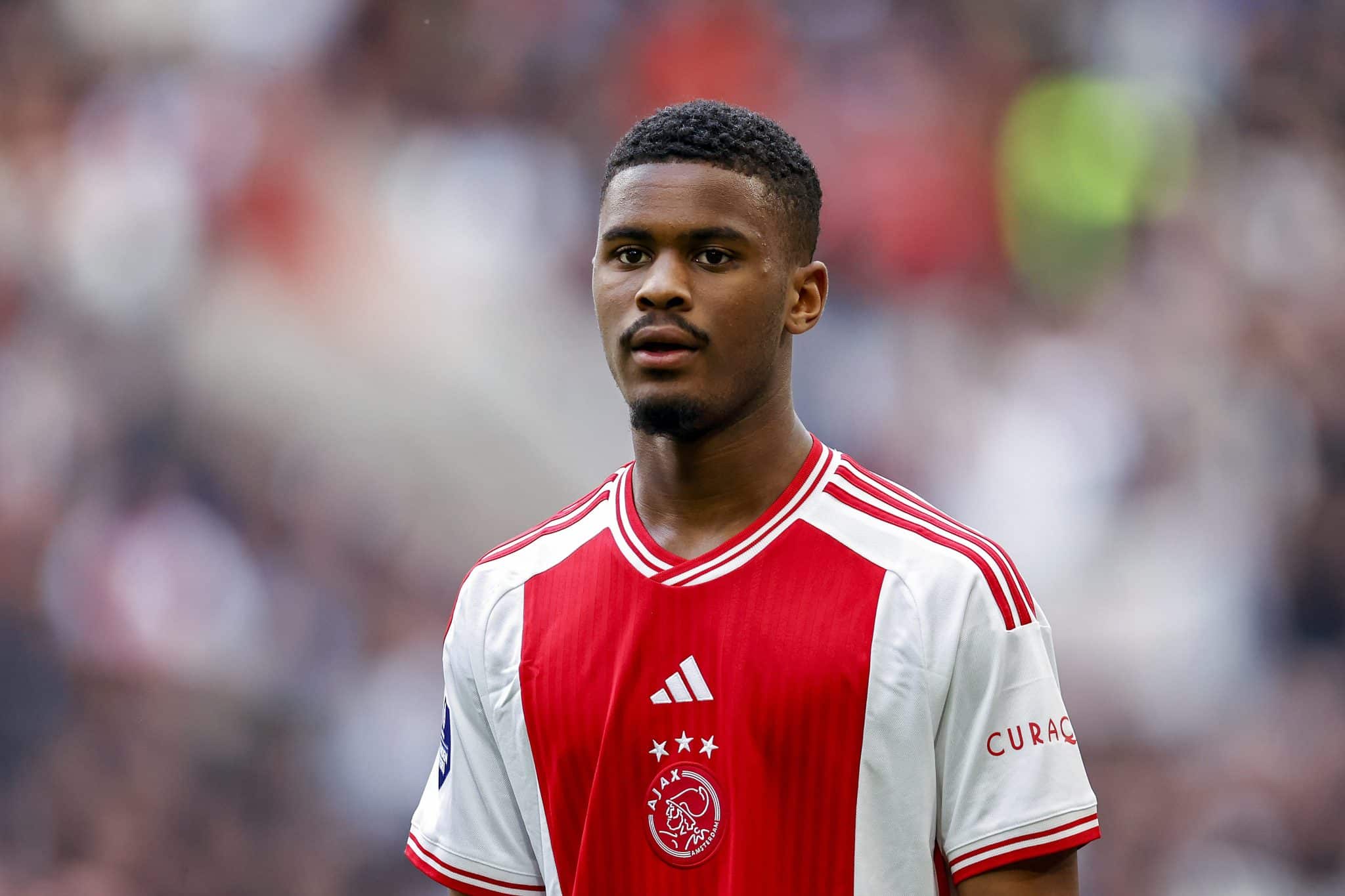 Foto: (IconSport) - Jorrel Hato, do Ajax