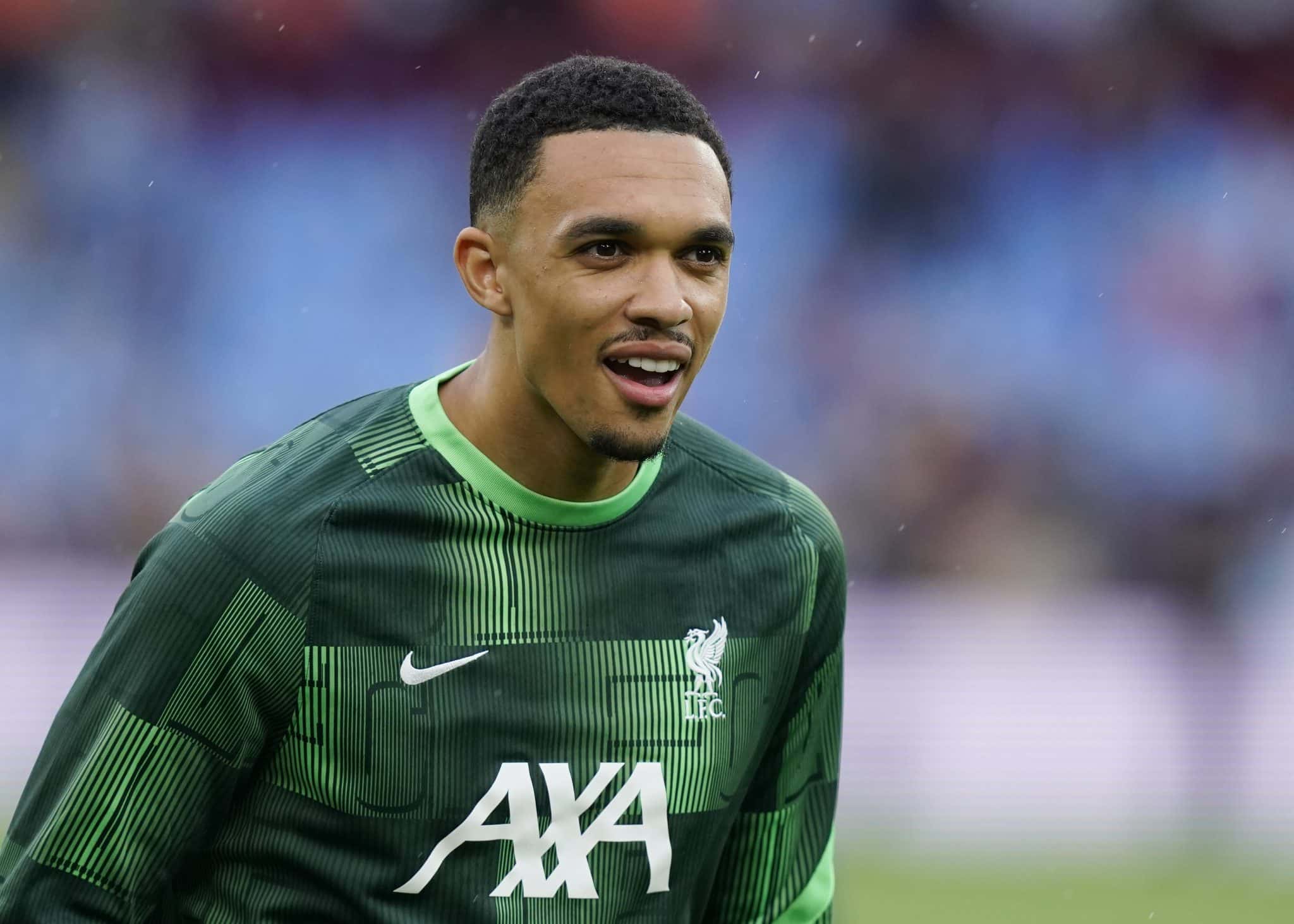 Alexander Arnold tem contrato com o Liverpool at&eacute; junho de 2025, mas ainda n&atilde;o definiu seu futuro. Foto: Icon Sport