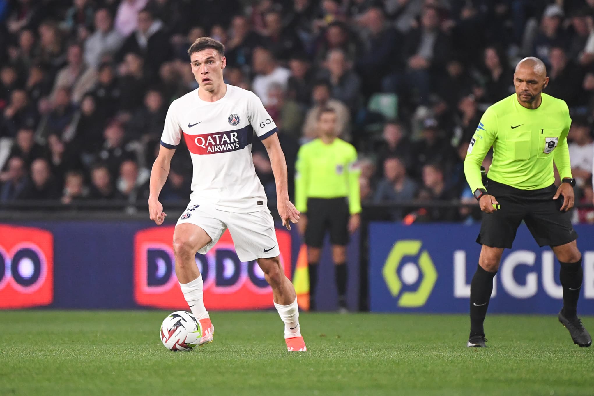 Ugarte em a&ccedil;&atilde;o pelo PSG
