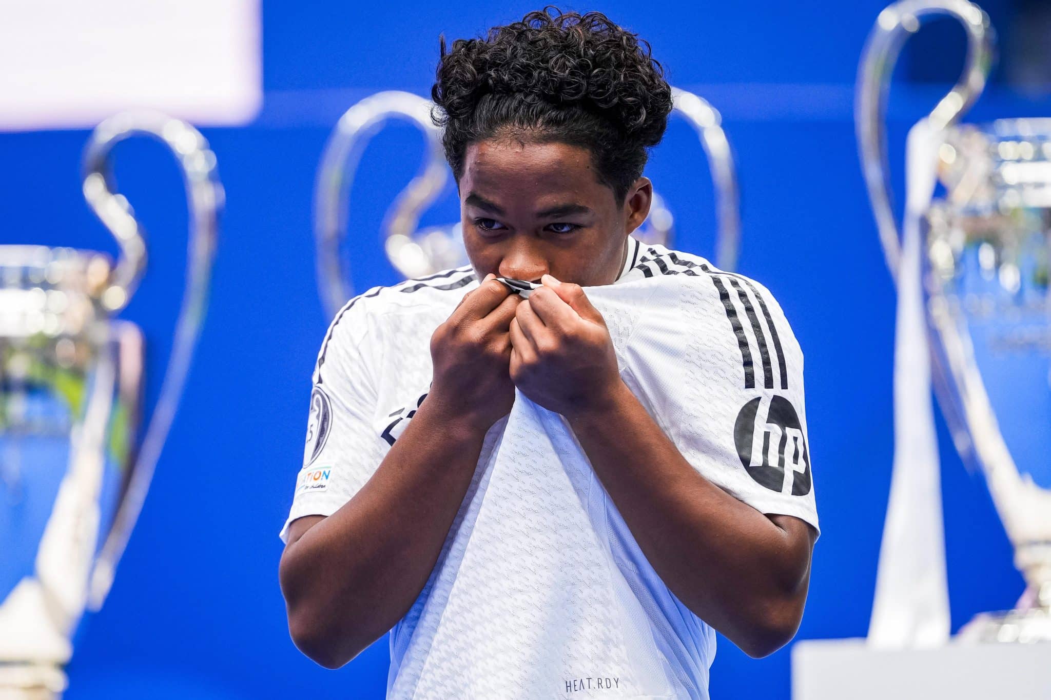 Balan&ccedil;o revela grande queda no n&uacute;mero de brasileiros nas principais ligas da Europa