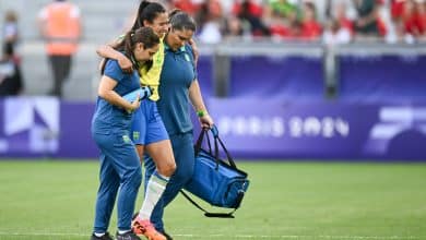 Por classifica&ccedil;&atilde;o, lateral da Sele&ccedil;&atilde;o Brasileira chegou a jogar com fratura na perna