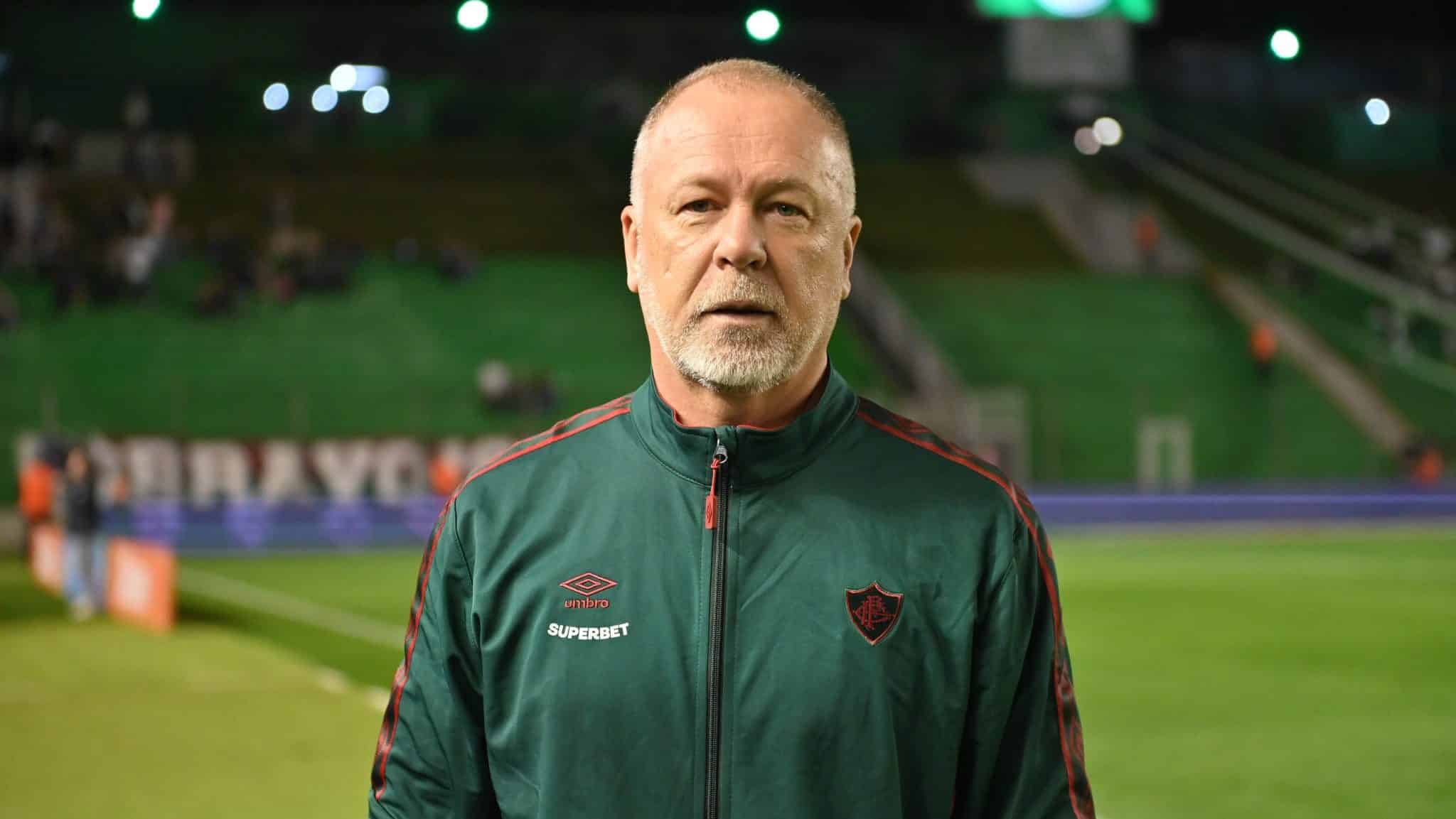 Como a les&atilde;o de Nonato muda planos de Mano Menezes no Fluminense