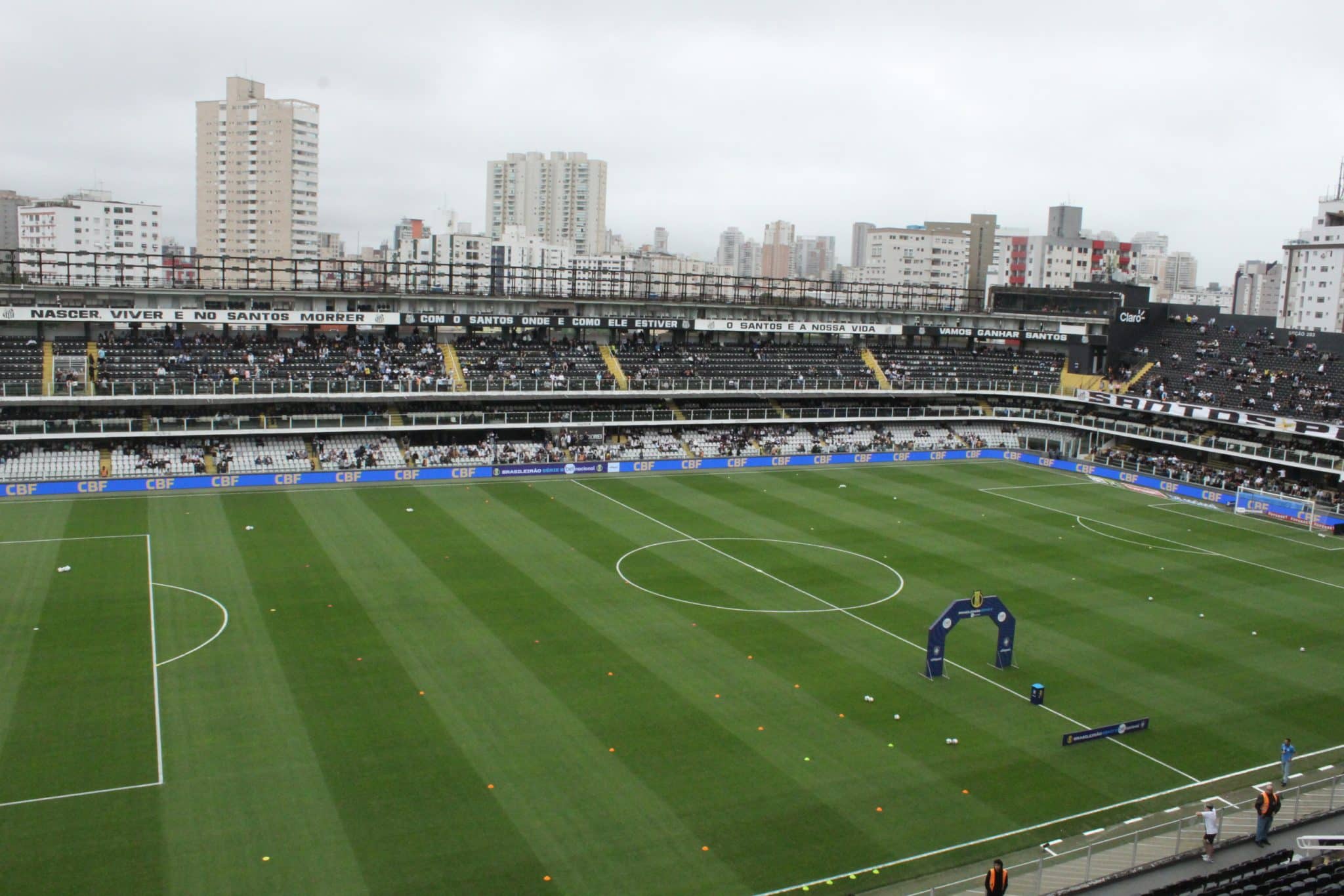 Ap&oacute;s press&atilde;o, Santos e Viva Sorte assinam, de fato, contrato por naming rights da Vila