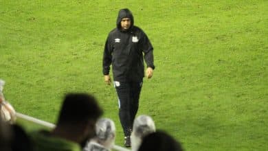 Santos joga mal e Carille v&ecirc; cr&iacute;ticas se transformarem em vaias