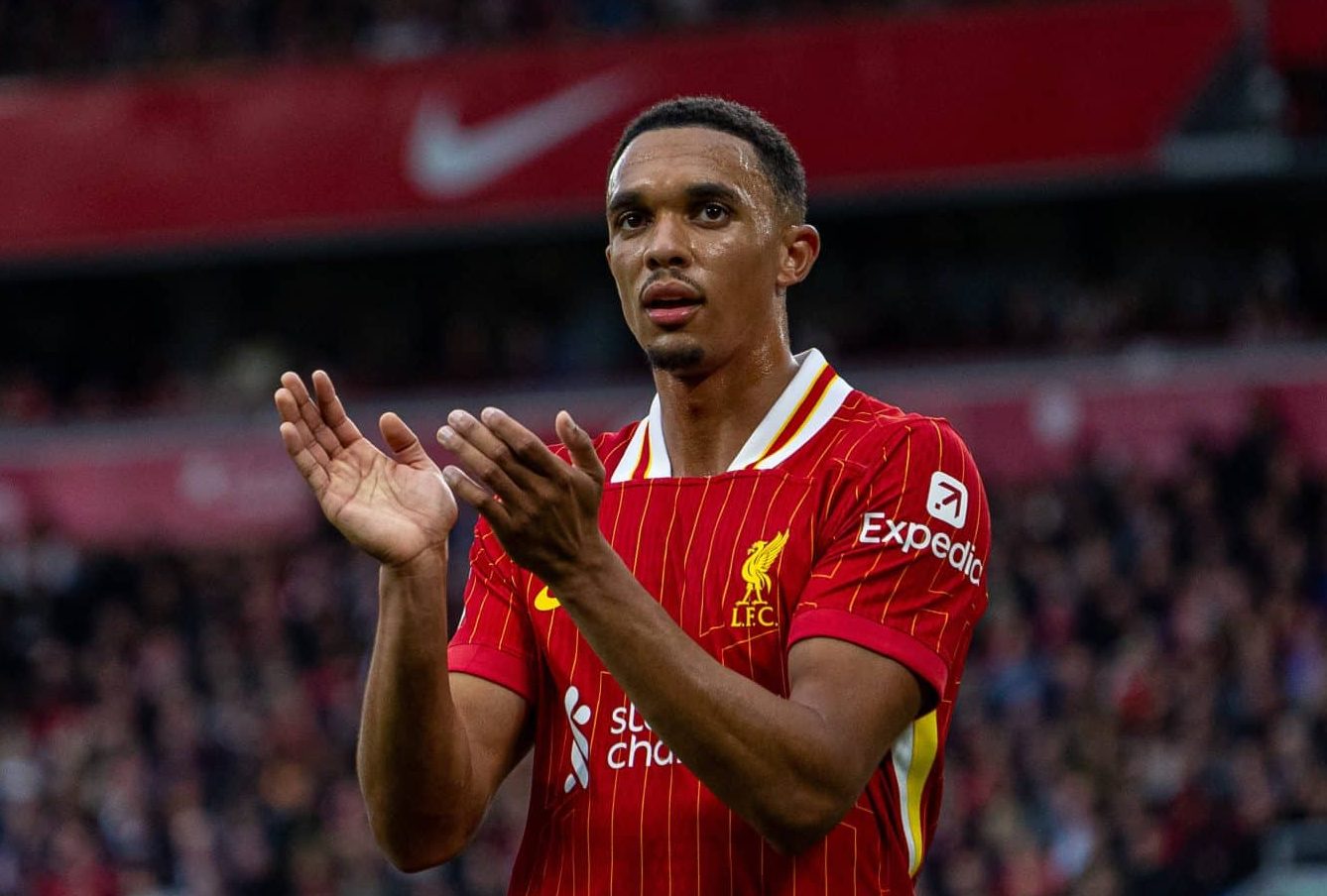 Liverpool vence, mas ar de insatisfa&ccedil;&atilde;o pode virar um problema para Slot nos vesti&aacute;rios