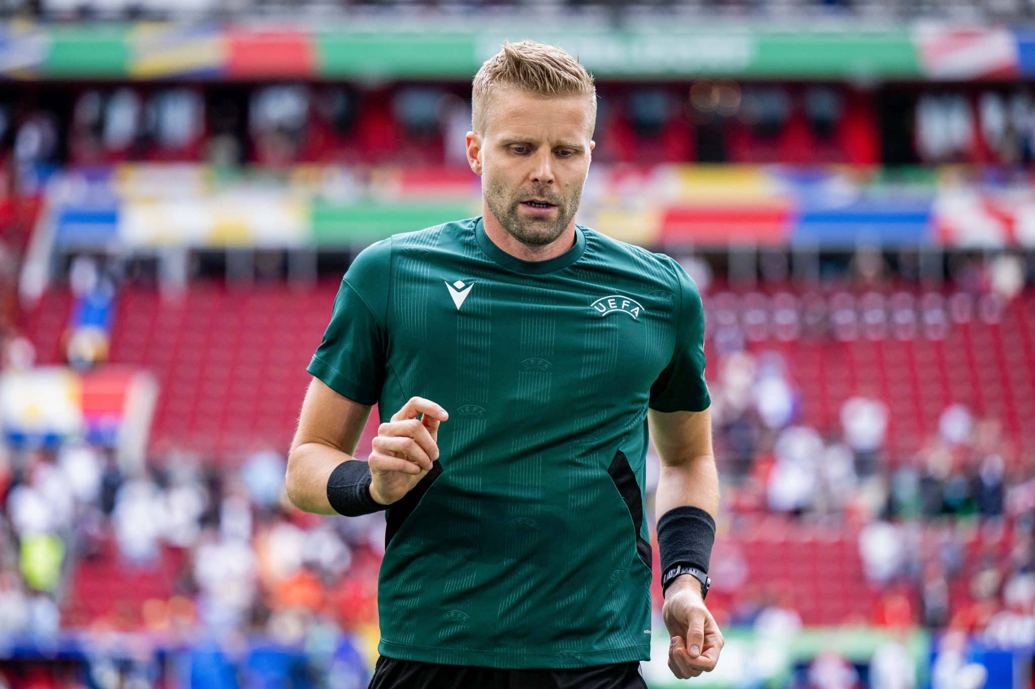 Marrocos x Espanha: Les&atilde;o bizarra de &aacute;rbitro recoloca &lsquo;vil&atilde;o&rsquo; da Argentina nos holofotes