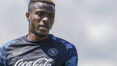 Sem Vini, Al-Ahli compra atacante ingl&ecirc;s e Osimhen ainda &eacute; potencial &lsquo;bomba&rsquo; do mercado