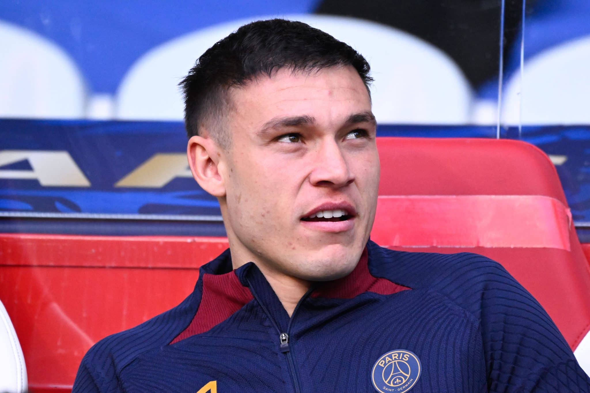 Al&eacute;m de Ugarte, PSG tem outro meio-campista de sa&iacute;da para a Premier League