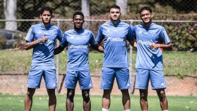 Seabra cumpre promessa e destaques da base s&atilde;o integrados ao profissional do Cruzeiro