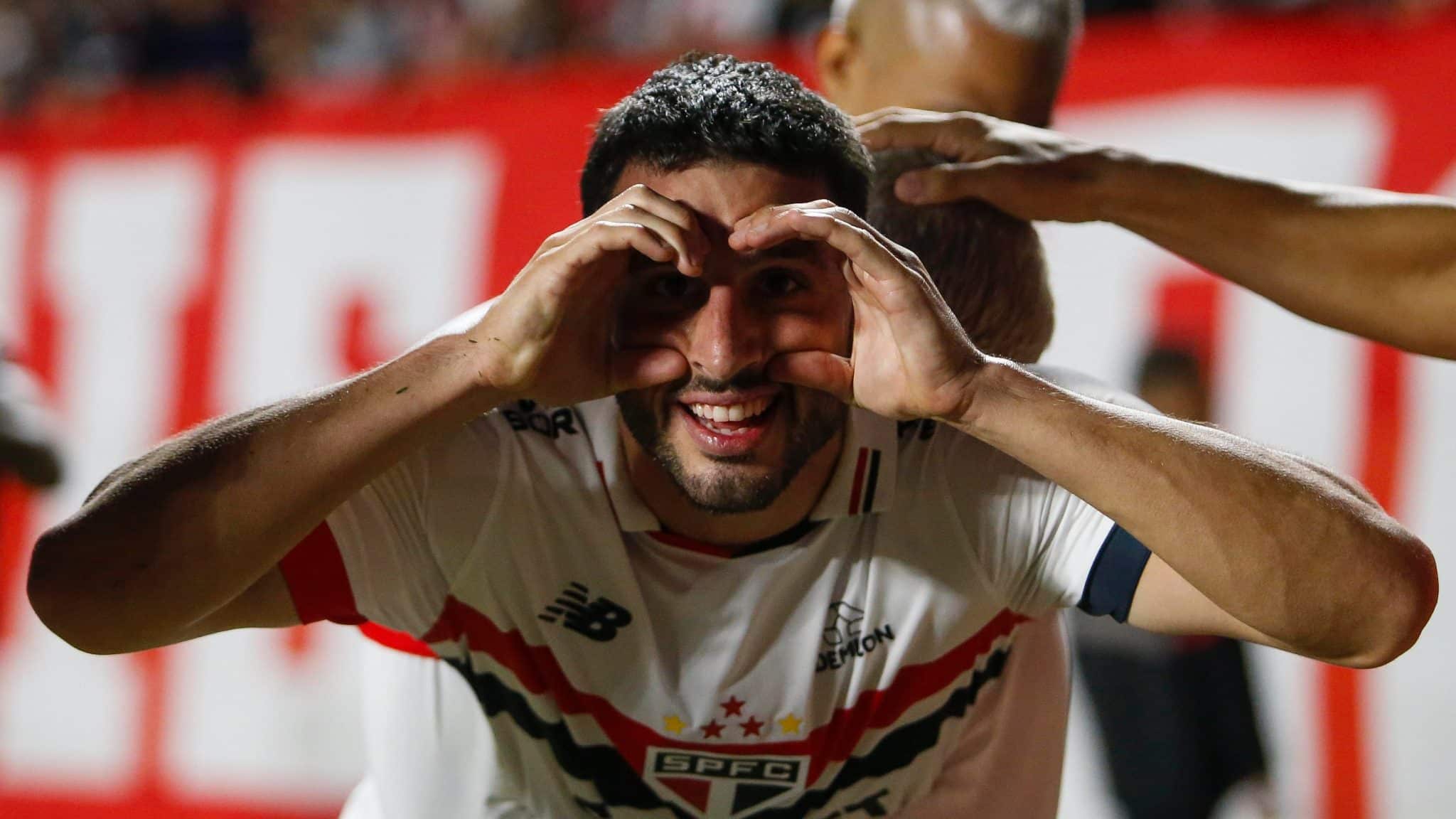 S&atilde;o Paulo tocou no Calleri e foi o suficiente para vencer um Flamengo inofensivo
