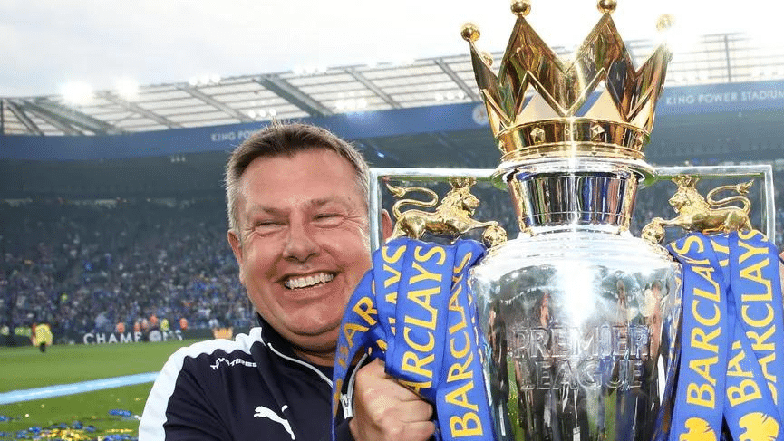 Personagem essencial no hist&oacute;rico t&iacute;tulo do Leicester em 2016 morre aos 60 anos