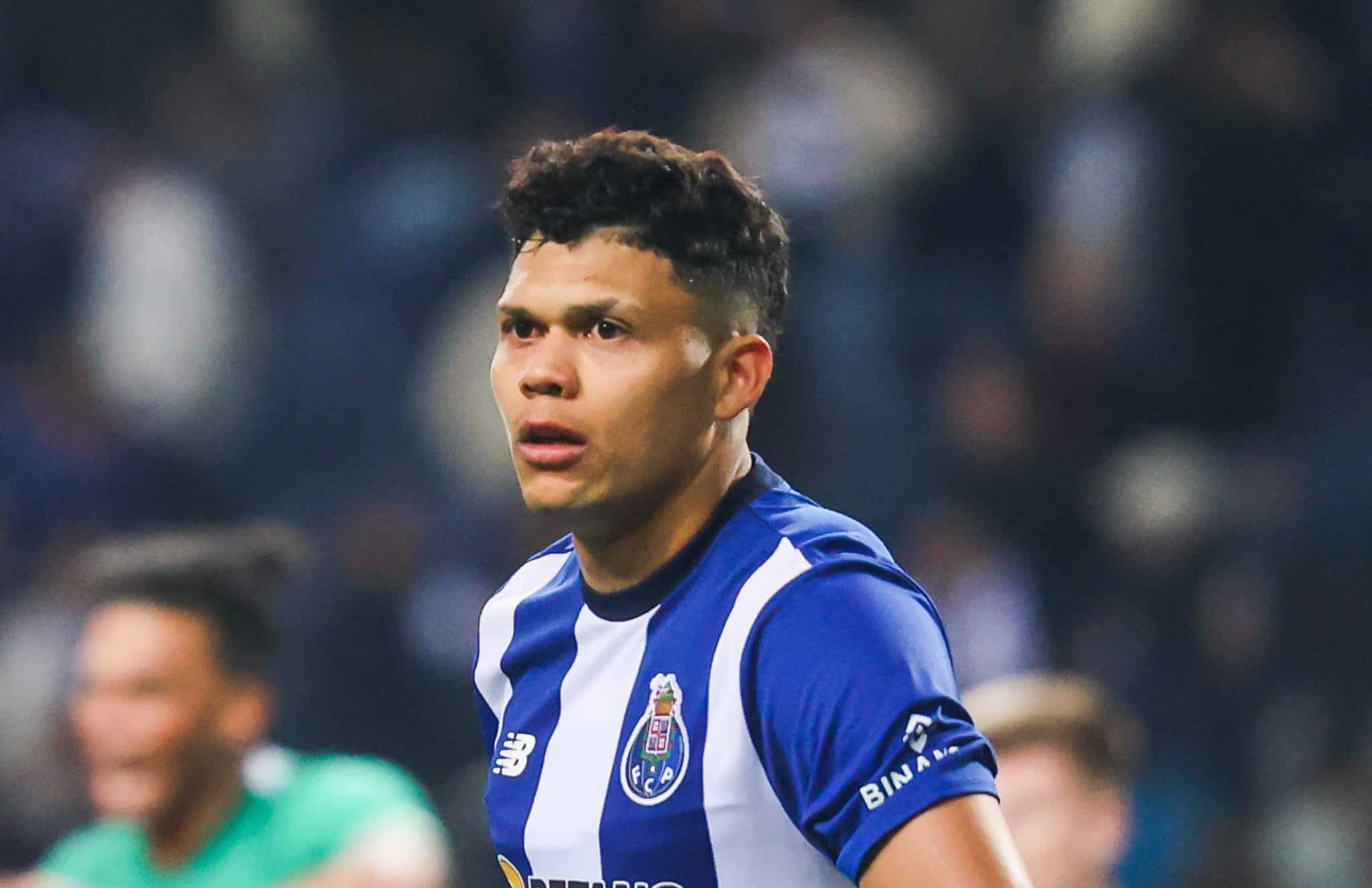 O que fez o Porto recusar duas propostas da Premier League por Evanilson