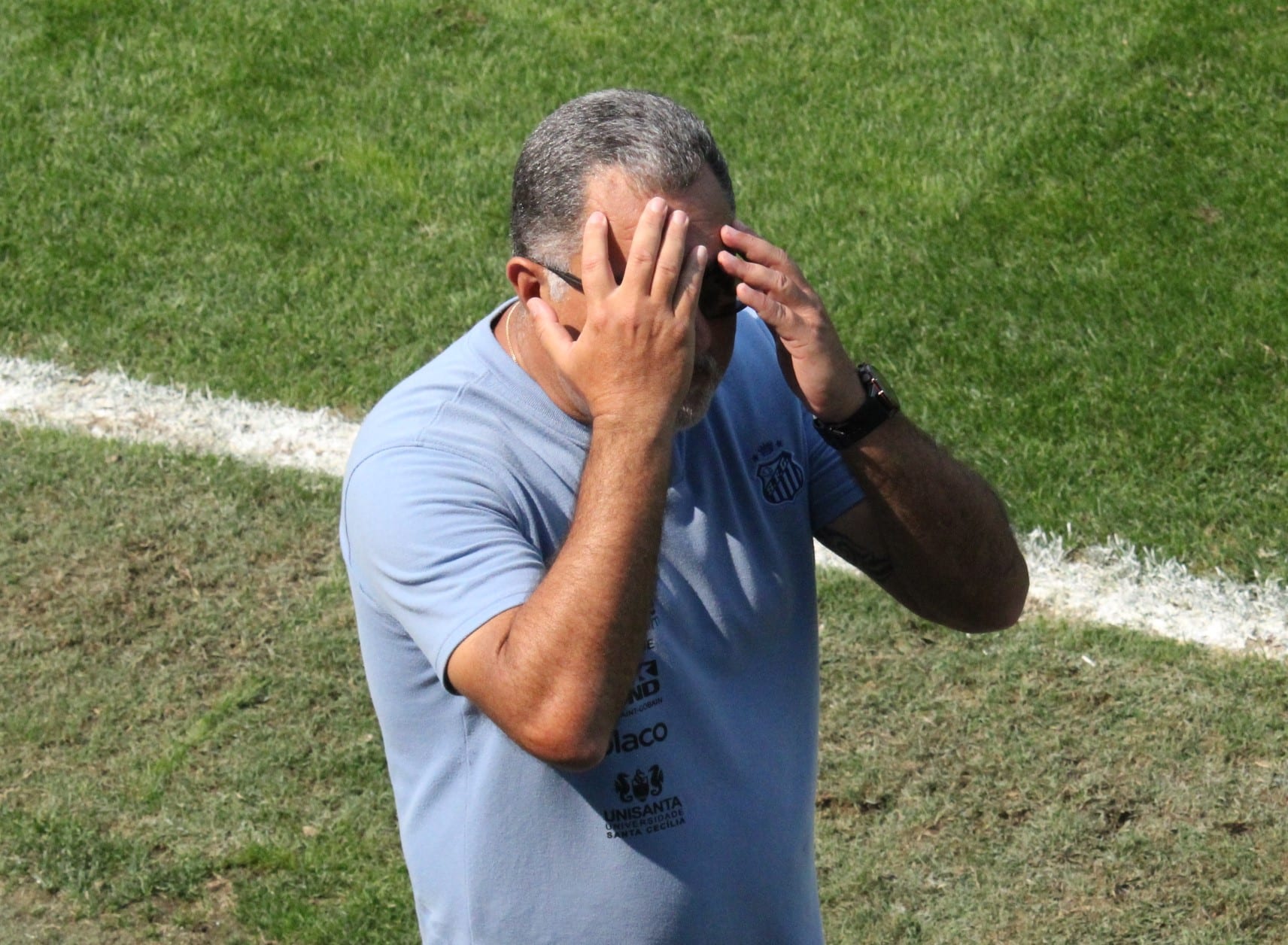 Gl&aacute;ucio Carvalho ap&oacute;s o gol do Botaofgo