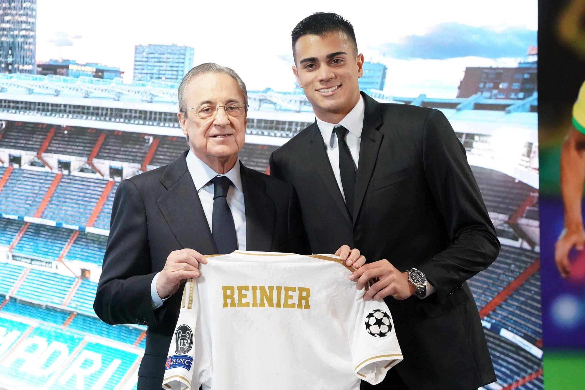 Reiner ao lado de Florentino P&eacute;rez durante sua apresenta&ccedil;&atilde;o no Real Madrid