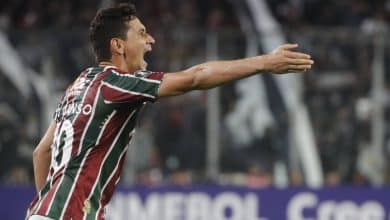 Ganso cresce com Mano, mas entra em top 10 de cart&otilde;es e vira desfalque no Fluminense