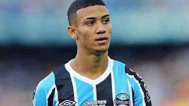 De sa&iacute;da? Renato revela que Gustavo Nunes pediu para n&atilde;o jogar pelo Gr&ecirc;mio contra o Bahia