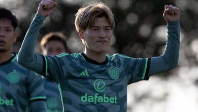 Quem &eacute; o atacante japon&ecirc;s que pode ser sucessor de Juli&aacute;n &Aacute;lvarez no Manchester City?