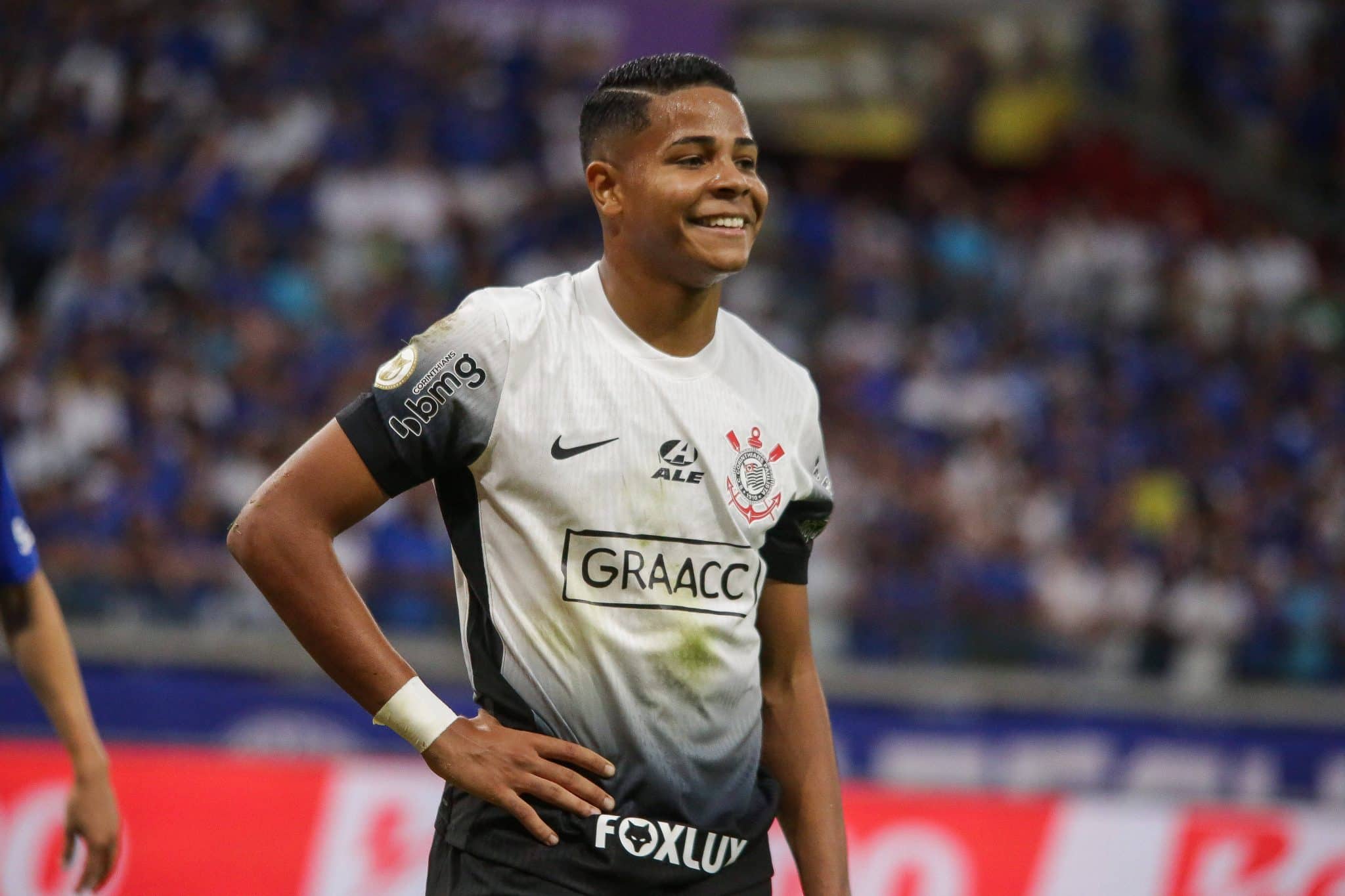 Novo time vem de longe ao Brasil para tentar tirar Wesley do Corinthians