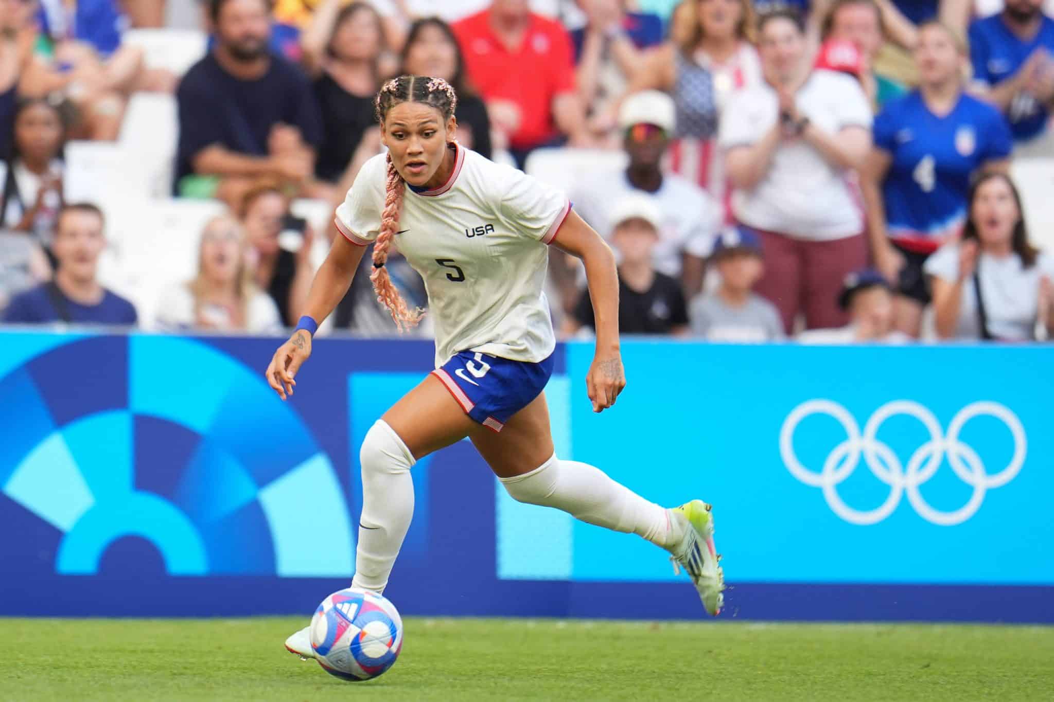 Trinity Rodman fez um gola&ccedil;o para classificar os Estados Unidos. Foto: Icon Sport