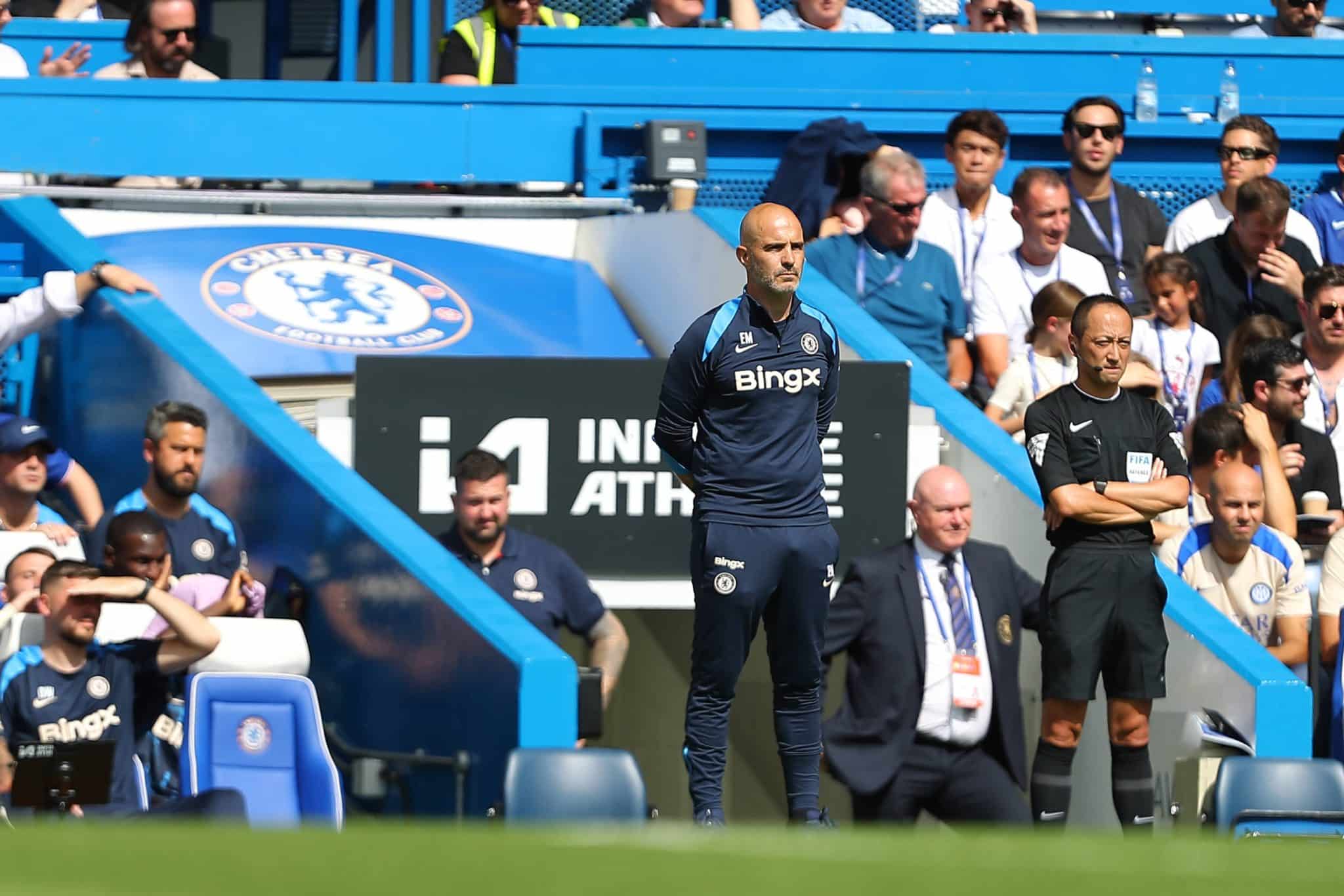 Maresca em Stamford Bridge, durante Chelsea 0 x 2 Manchester City 