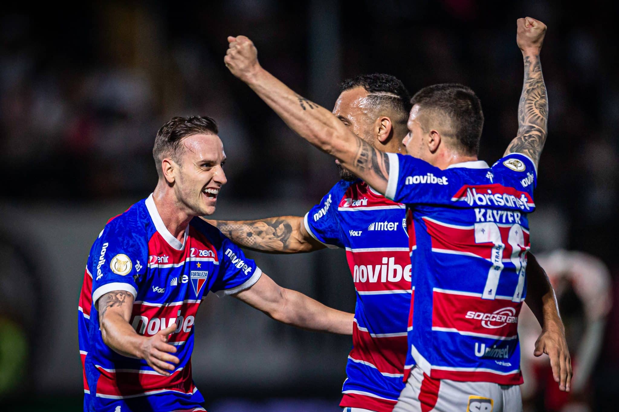 Fortaleza dorme l&iacute;der do Brasileir&atilde;o e fica a detalhes de feito in&eacute;dito para o Nordeste