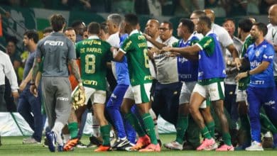 Palmeirenses deixam campo agredidos, e S&atilde;o Paulo reclama de provoca&ccedil;&otilde;es e &lsquo;torcida&rsquo;