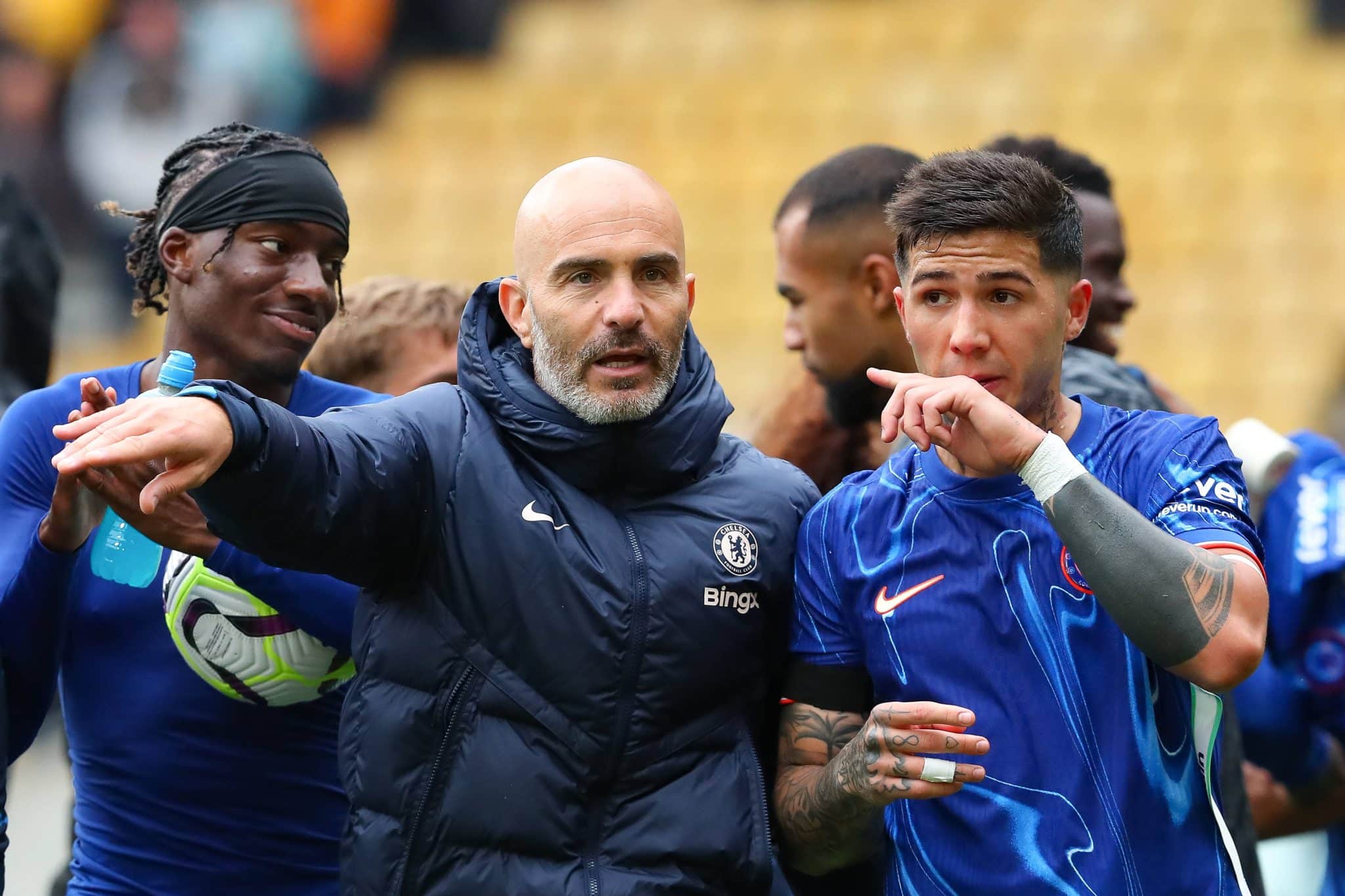 Aos 45 do 2&ordm; tempo, Chelsea consegue fazer limpa no elenco e aliviar estrago