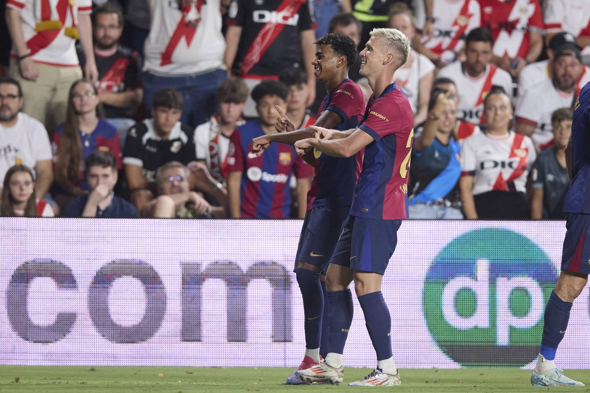 Ao lado de Yamal, Olmo comemora gol da virada em Vallecas