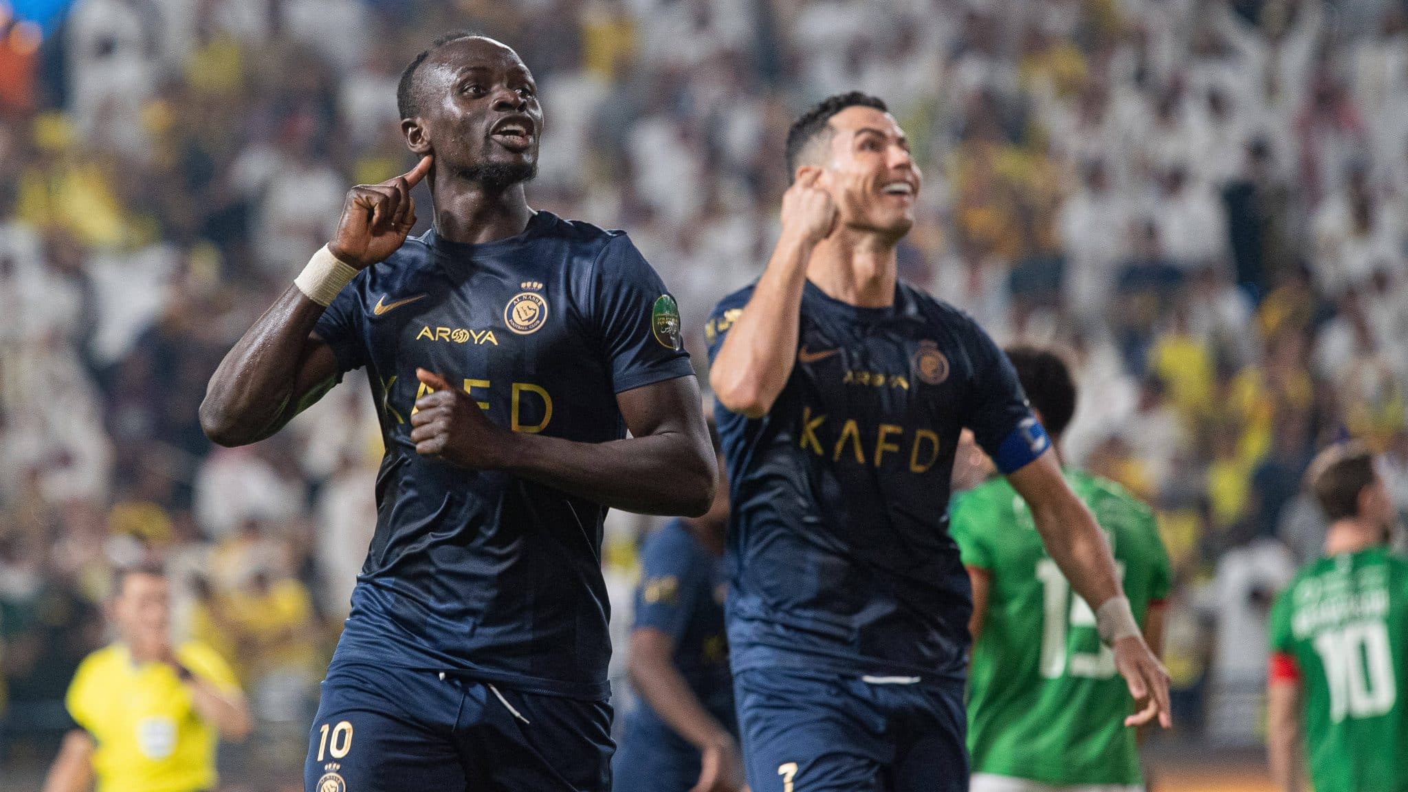 Sadio Man&eacute; e Cristiano Ronaldo em jogo do Al-Nassr (Foto: IMAGO / Power Sport Images)