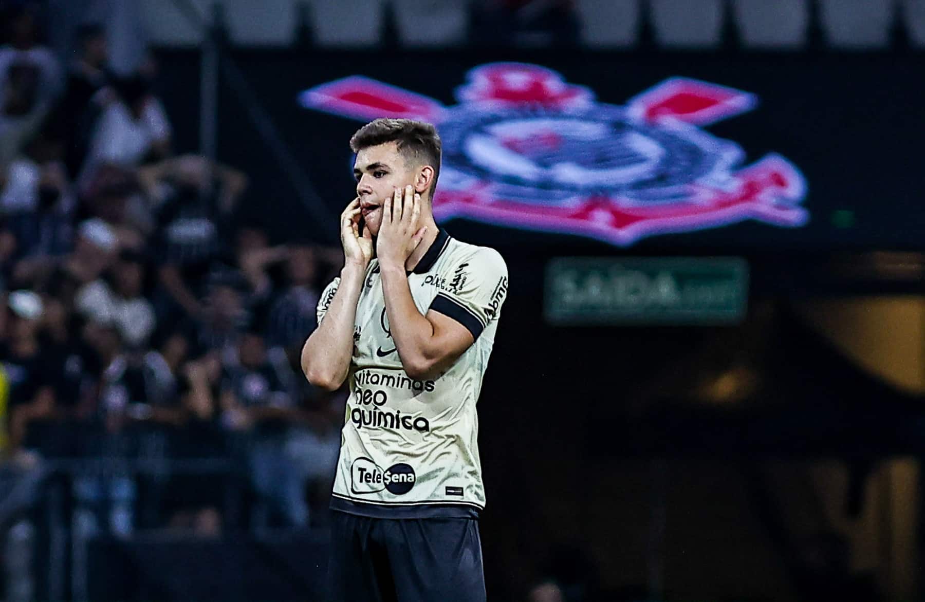 Gabriel Moscardo em a&ccedil;&atilde;o pelo Corinthians 