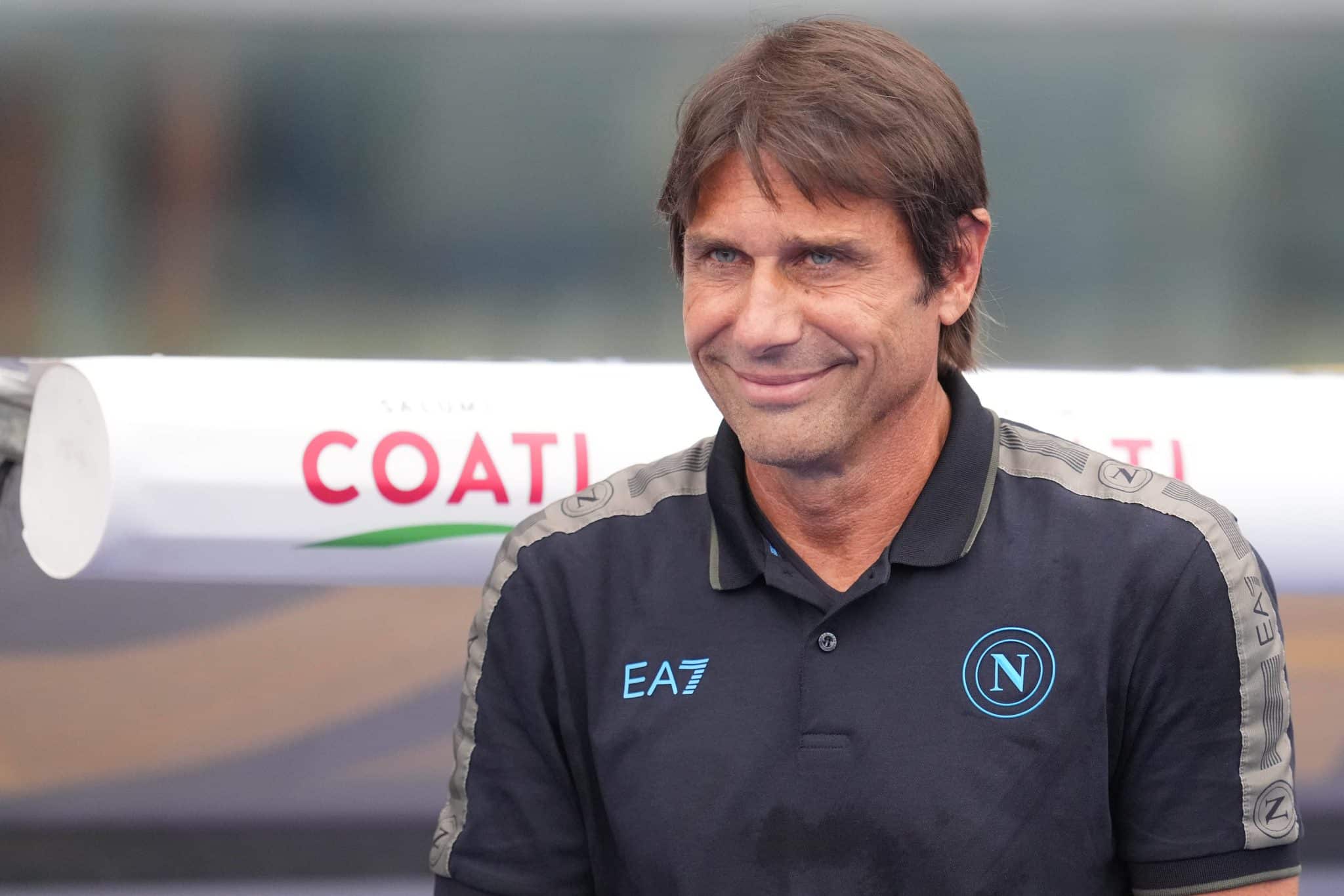 Antonio Conte, t&eacute;cnico do Napoli (Foto: IMAGO