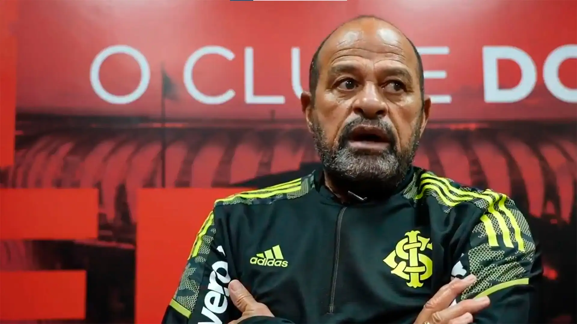 Paulo Paix&atilde;o d&aacute; entrevista ao canal oficial do Internacional em 2021