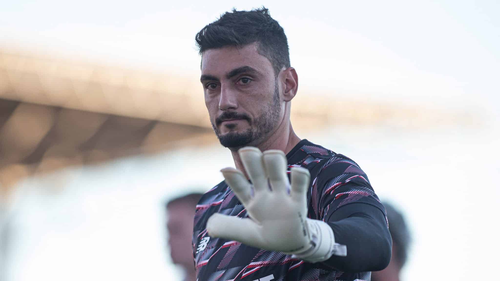 Rafael est&aacute; a detalhes de acertar renova&ccedil;&atilde;o com o S&atilde;o Paulo