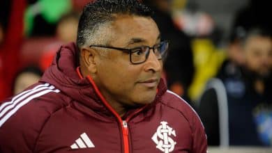 Ganhou um lateral? Como Roger Machado resolveu a principal preocupa&ccedil;&atilde;o do Internacional