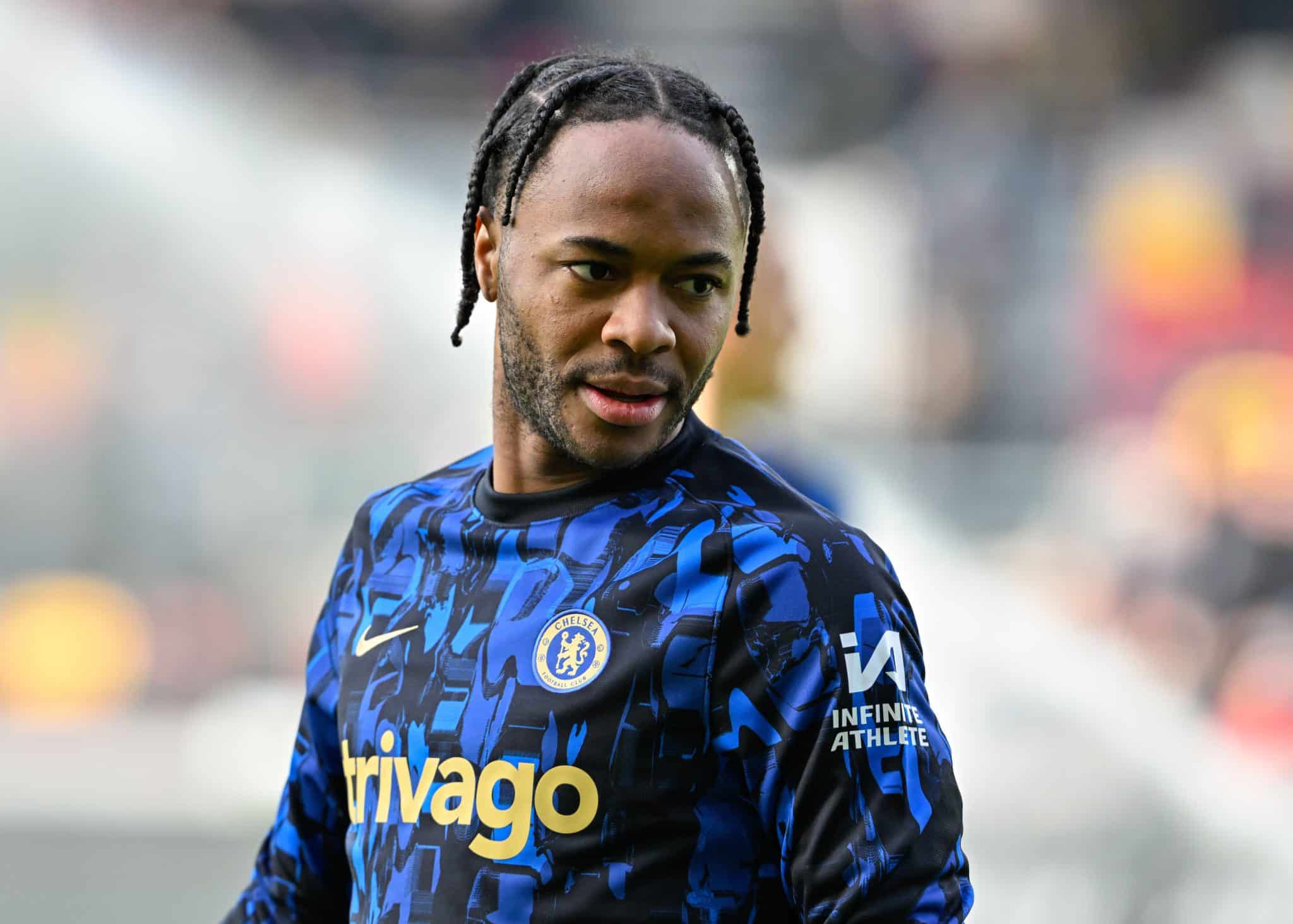 Sterling durante jogo do Chlesea