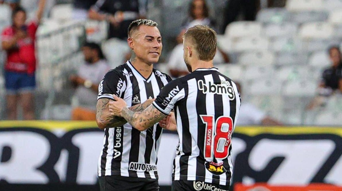 Os Eduardo's, Vargas e Sasha, em a&ccedil;&atilde;o pelo Atl&eacute;tico